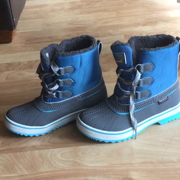 skechers boots blue